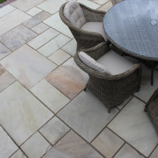 Sandstone Paving - Fossil mint